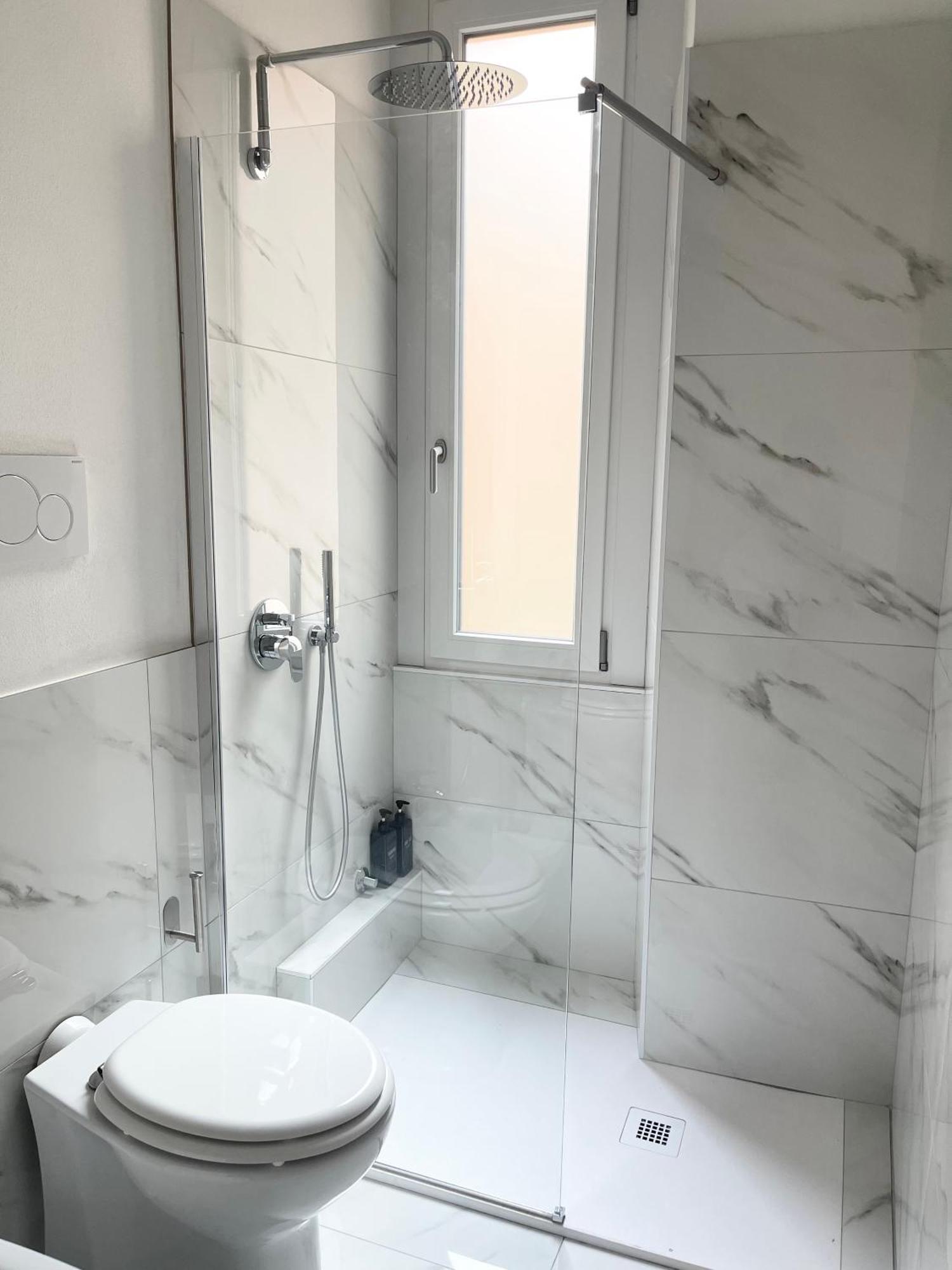 Apartamento Ampio Bilocale Zona Navigli Milán Exterior foto