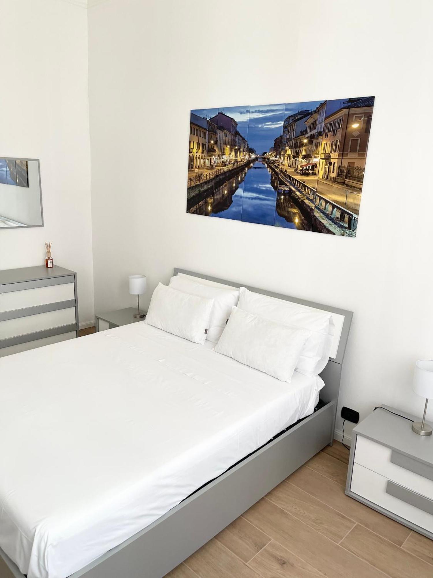 Apartamento Ampio Bilocale Zona Navigli Milán Exterior foto